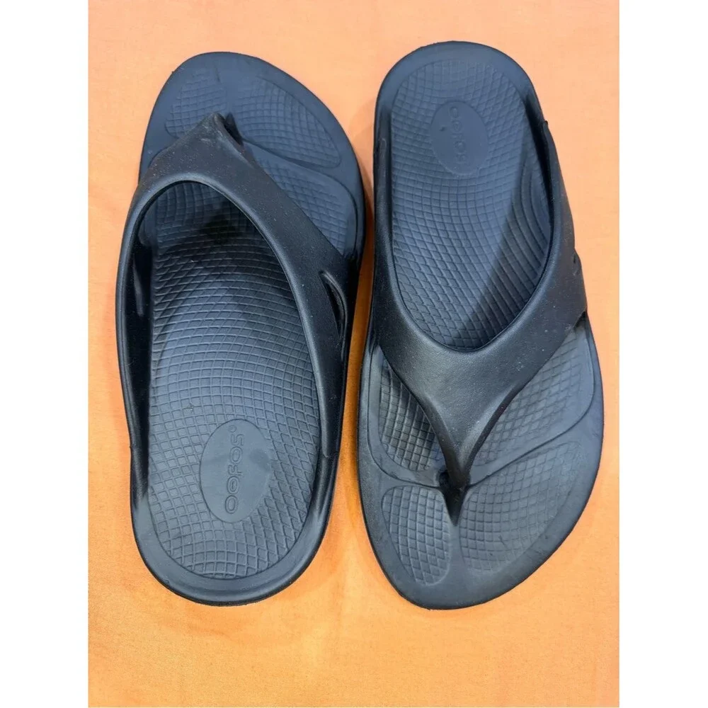 Oofos OOriginal Recovery Sandals Black Men 11 Women 13 Slip On Thong Flip Flops